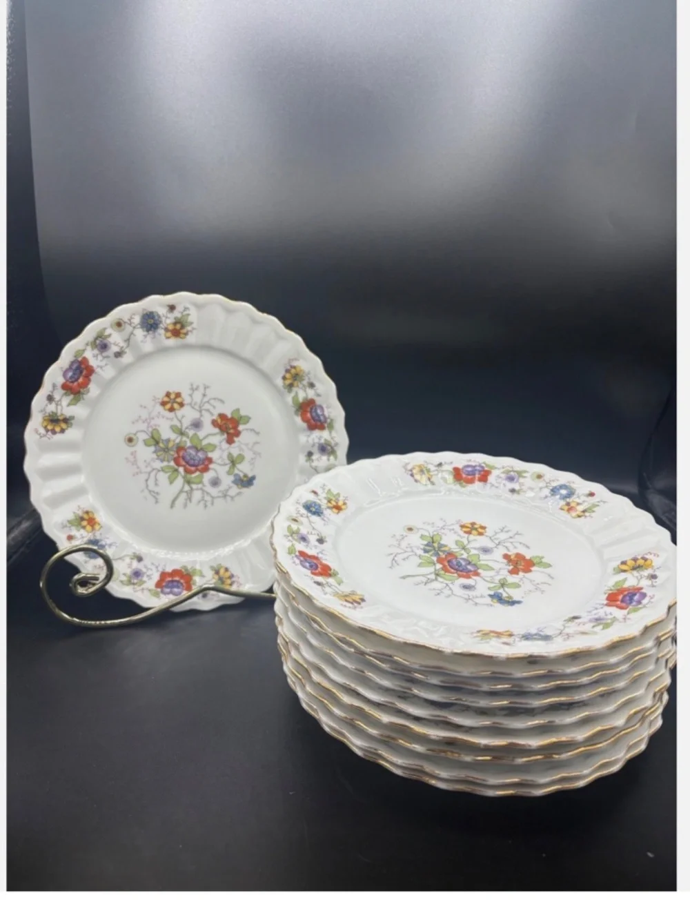 5 Bauer & Pfeiffer BP& Wurttemberg Germany Floral Salad Plates 8” Gold Trim